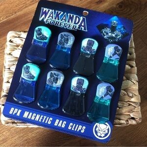 Marvel: Wakanda Forever: 8pc. Magnetic Bag Clips black panther